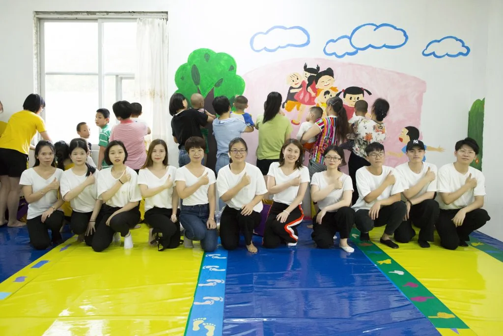 用爱,打开他们的心灵 ——“益暖星星·爱启未来公益活动:活动或产品配图